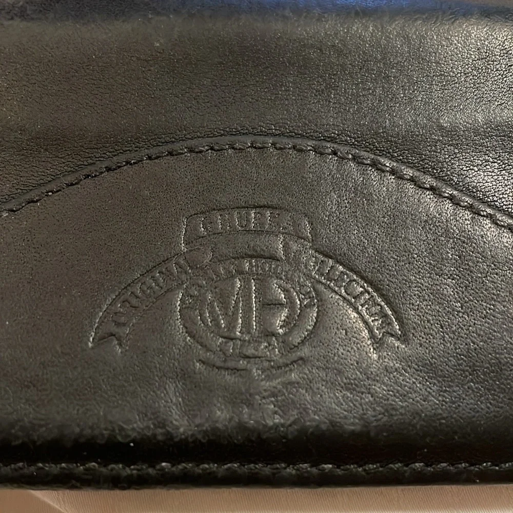 Ghurka vintage black leather unisex card holder with 2 pockets. YY